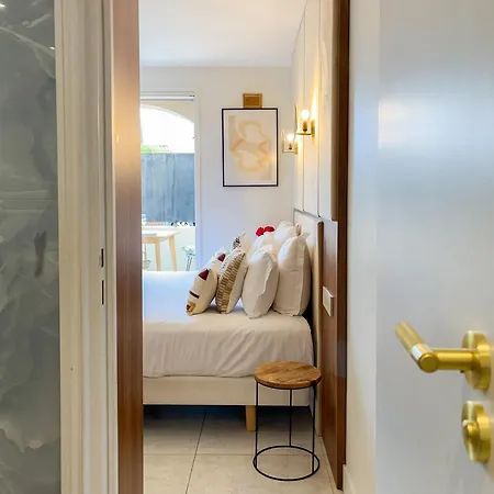 Place Des Lices - K1 *