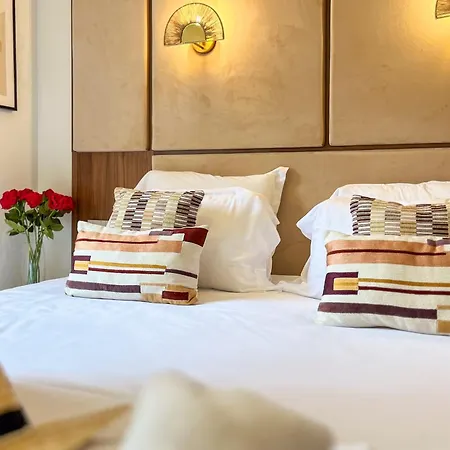 Place Des Lices - K1 * サントロペ